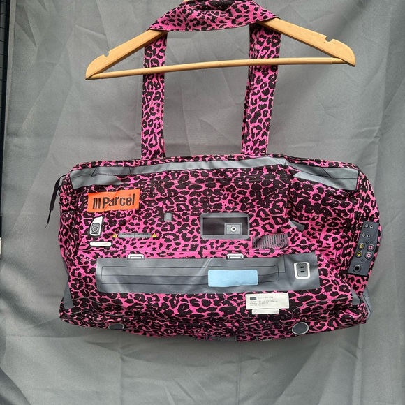 Vintage 80’s Pink Leopard Boombox Tote bag, working speaker, bag only - Picture 6 of 13